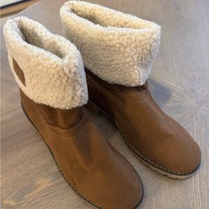 Women's Brown Faux-Shearling Cuff Ankle Booties